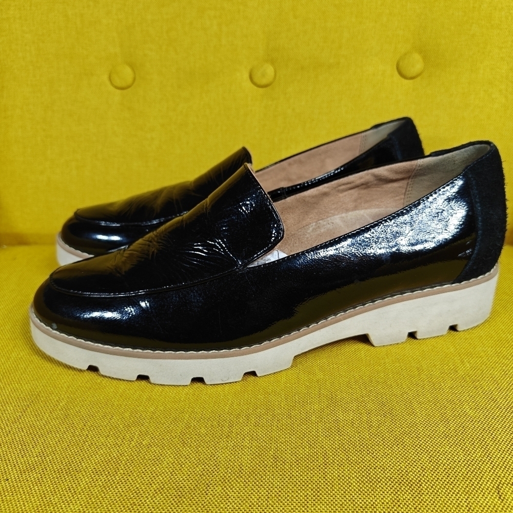 Vionic Kensley Slip On Loafer Black Lug Sole Arch Support Comfy Women's Size 9